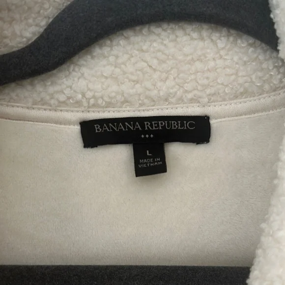 Banana Republic Cream Teddy Jacket Relaxed Fit - Picture 2 of 4